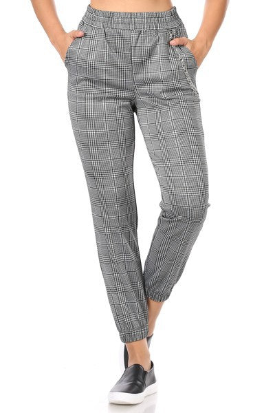 Comfortable And Stylish Pants With Chain